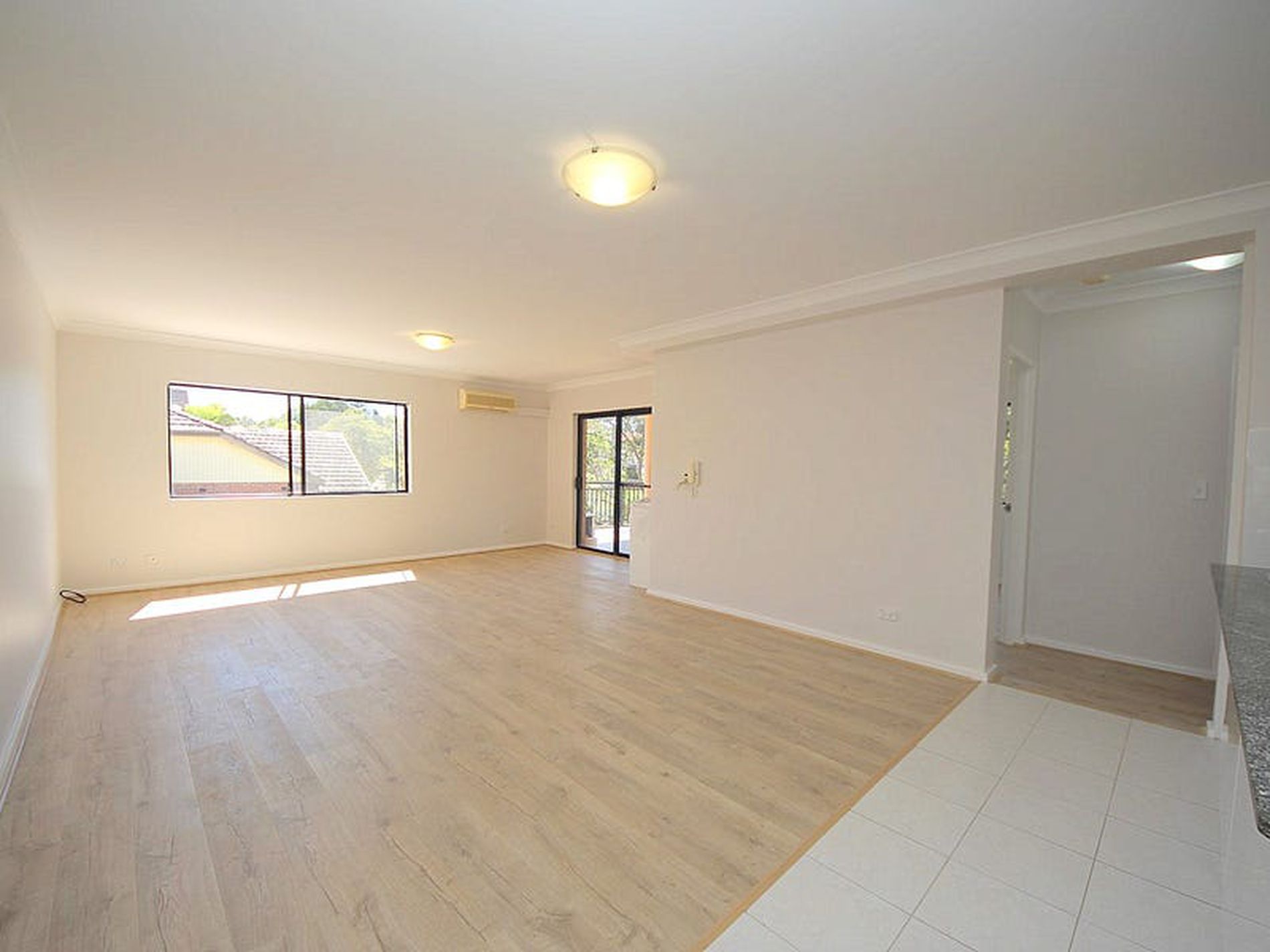 8 / 13 Gordon Street, Bankstown