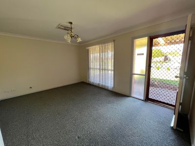 38 Cardiff Arms Avenue, Dubbo