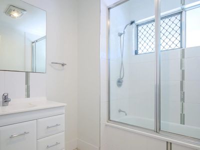 15  Camille Street, Clinton