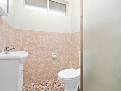 2 / 19 Osborne Parade, Warilla