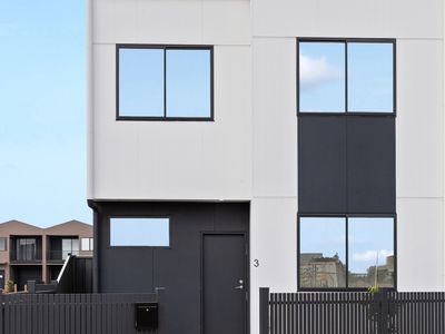 3 kroler Rd , Truganina