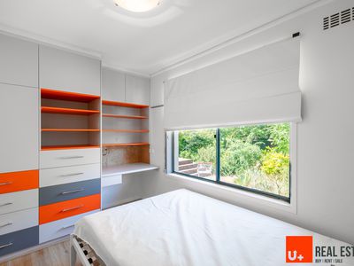 39 Blackman Crescent, Macquarie