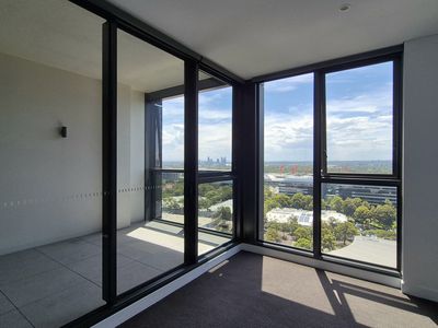 21909 / 2 Figtree Drive, Sydney Olympic Park