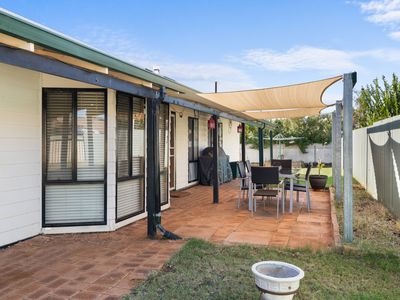 24a  Killington Crescent, Boulder