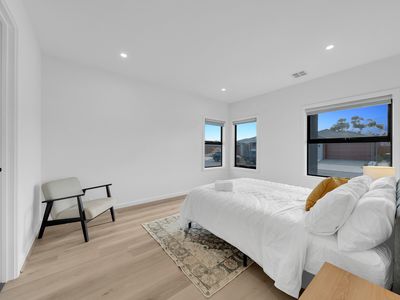 10 Whippet Street, Tarneit