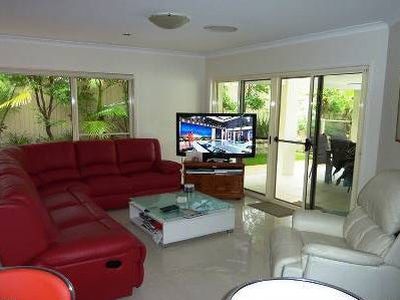 64 Brentwood Avenue, Mooloolaba