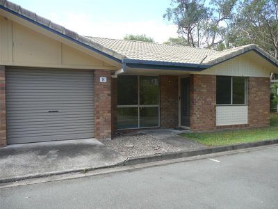 8 / 8 Briggs Road, Springwood