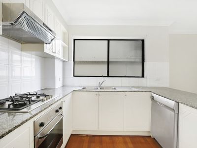 4 / 9 Stewart Street, Wollongong