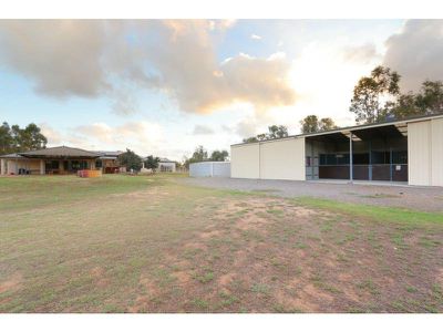 3 Bangap Place, Oakford