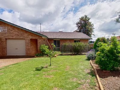 2 / 5 Rothsay Court, Dubbo