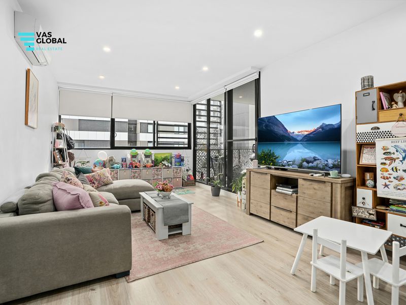 203 / 81C Lord Sheffield Circuit, Penrith