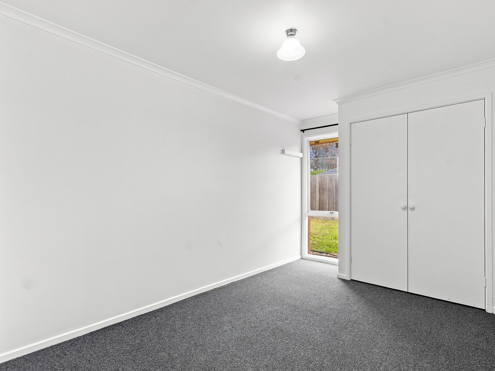 22 Helen Crescent, Sale
