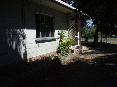 1 / 10 Howard Street, Cooktown