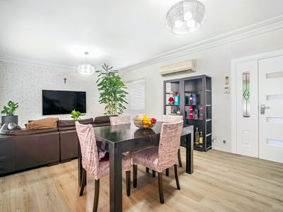 135B Chiswick Road, Greenacre