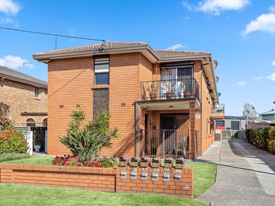 1 / 19 Kemblawarra Road, Warrawong