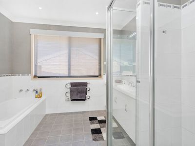 49 Mortlock Drive, Albion Park