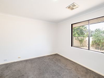 36 Sidcup Way, Kelmscott