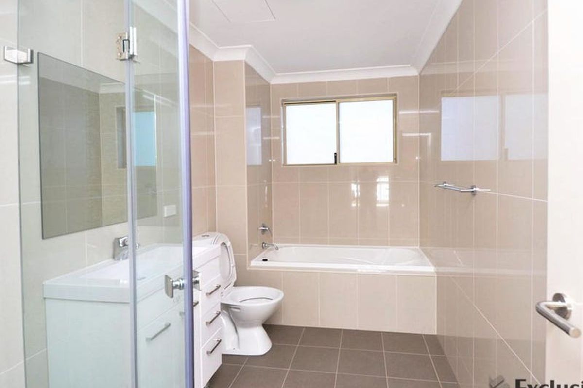 7 / 4 Bridge Road, Homebush