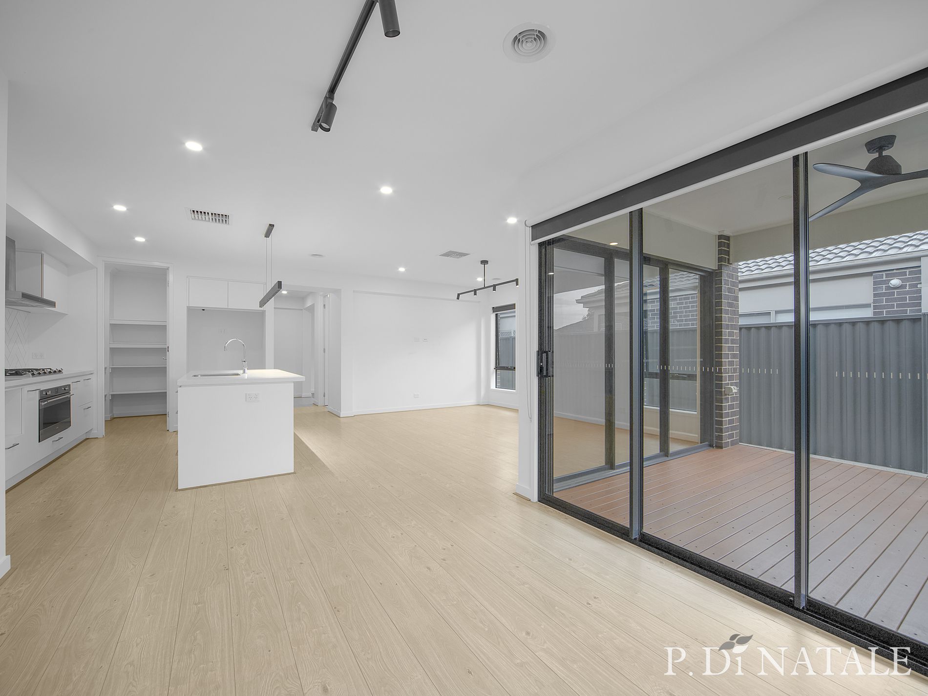 50 Atherstone Boulevard, Strathtulloh