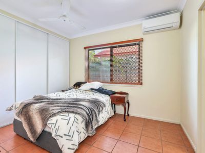 13 Whittington CCT, Gunn