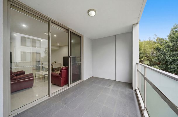 3105 / 1A Morton Street, Parramatta