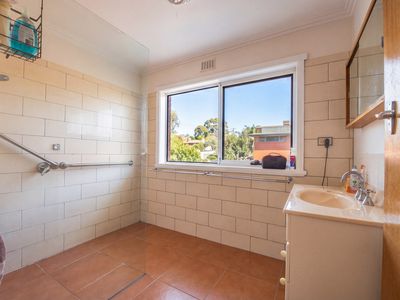 4 George Street, Perth