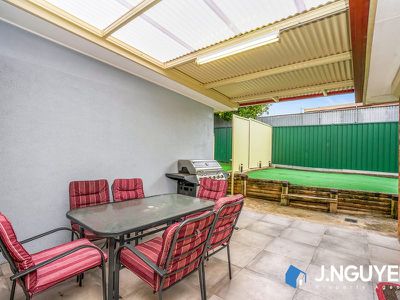 63 Swan Circuit, Green Valley