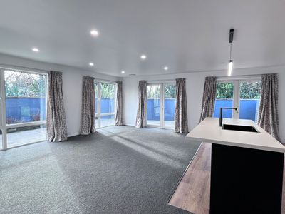 48 Constitution Avenue, Milton