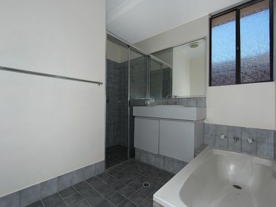 22 Boomerang Crescent, Kalgoorlie