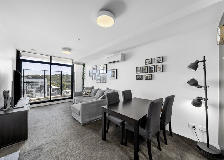 909B / 8 Grosvenor Street, Abbotsford