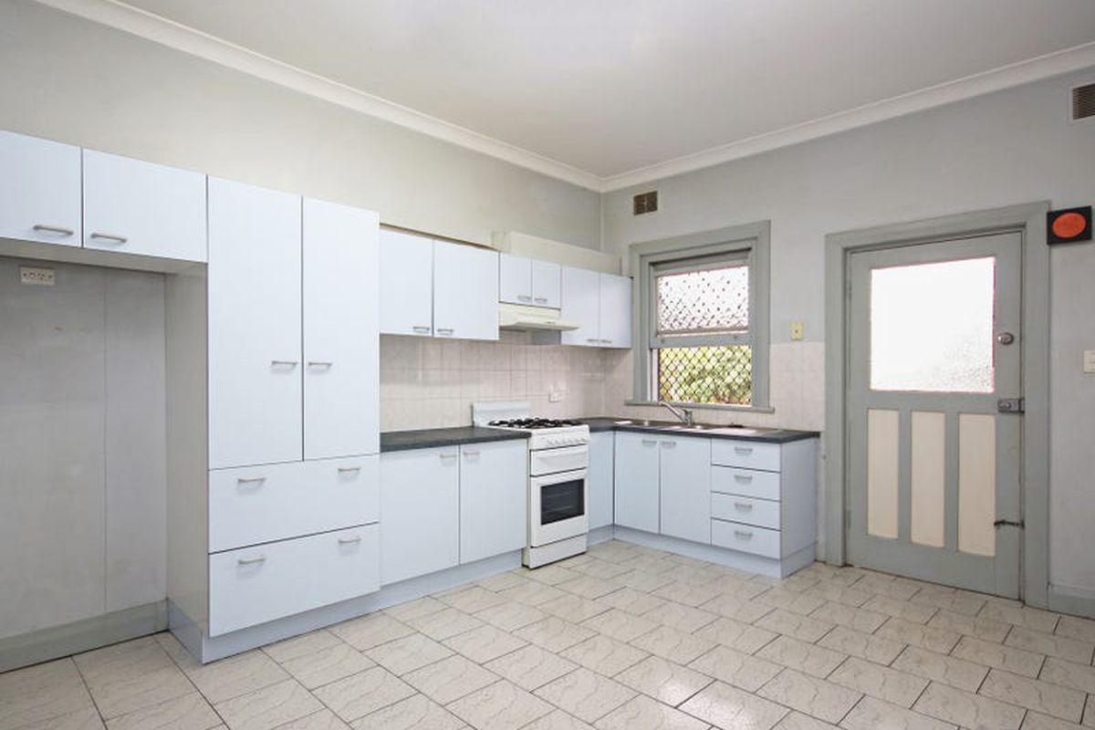 2 / 75 Church Street, Ryde