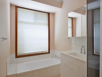 4 Jarvis Place, Hannans