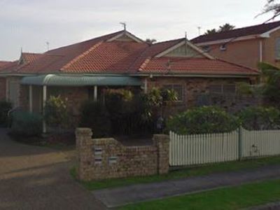 2 / 11 Cliff Avenue, Barrack Point