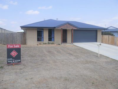 33 Banksia Drive, Kingaroy
