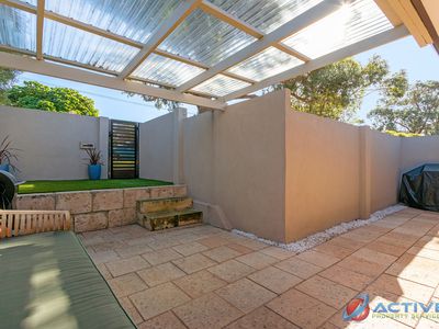 13 / 16 Dover Road, Scarborough