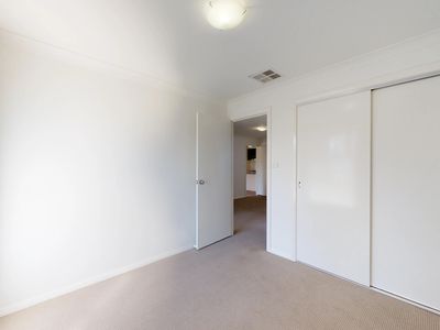 22 Dalbeattie Crescent, Dubbo