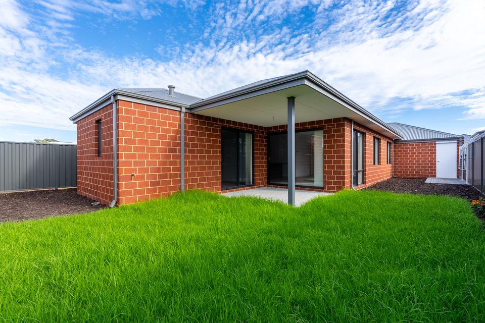 16 Tablelands Dr, Baldivis