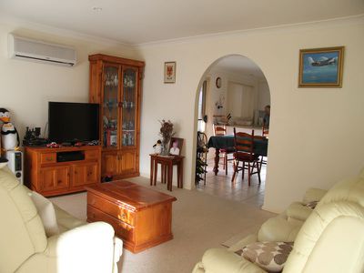 1 / 70 The Southern Parkway, Forster