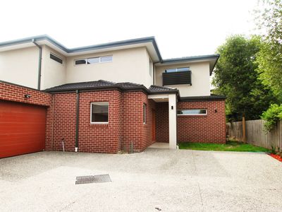 2 / 4 Kalimna Avenue, Mulgrave