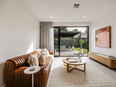 1 Cypress Crescent, Glenside