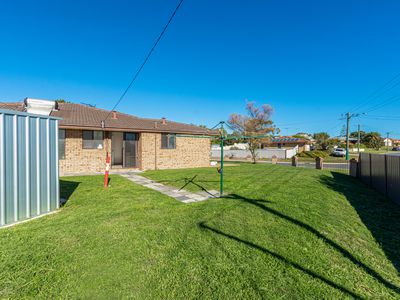 1 Newquay Close, Yanchep