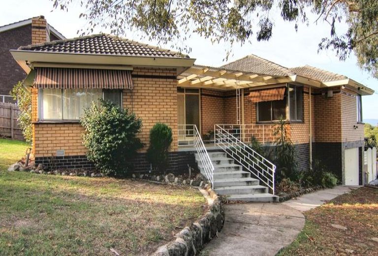 34 Springvale Road, Glen Waverley