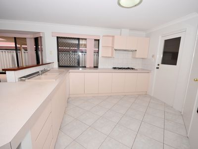 67 Southacre Drive, Canning Vale