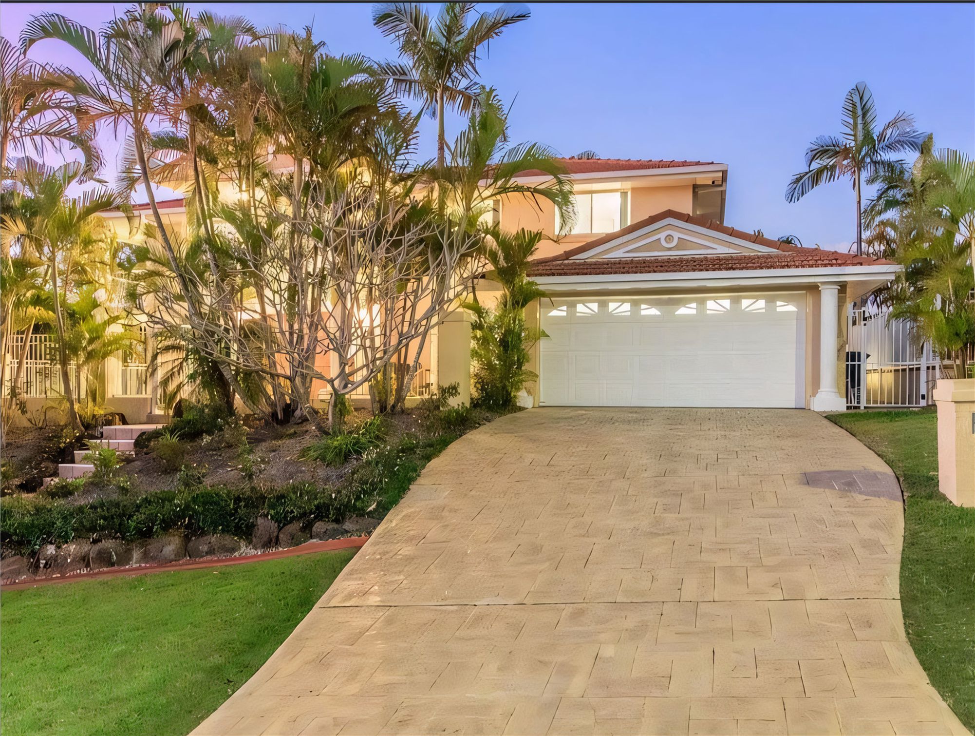 11 Rosebud Street , Robina