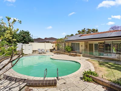 74 Davy Street, Booragoon