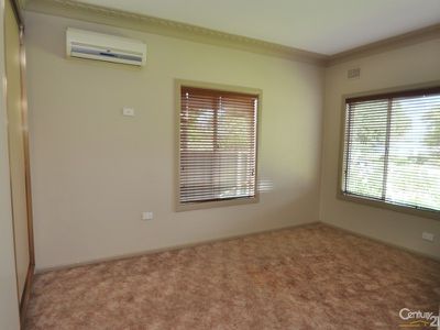 20 Lovett Avenue, Dubbo