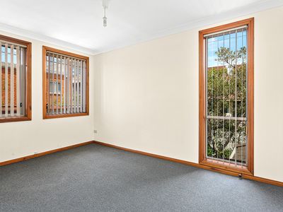 1 / 174 Balgownie Road, Balgownie