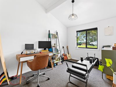 46 Hillcrest Avenue, North Narooma