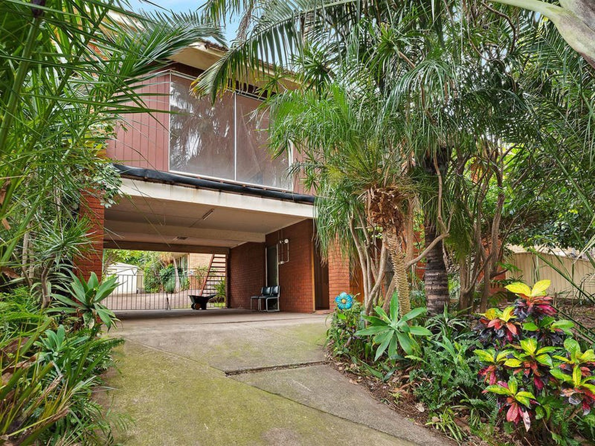 Front Hous Front Hous Flora Street, Arncliffe