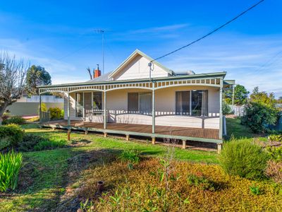 7 Edwards Street, St Arnaud